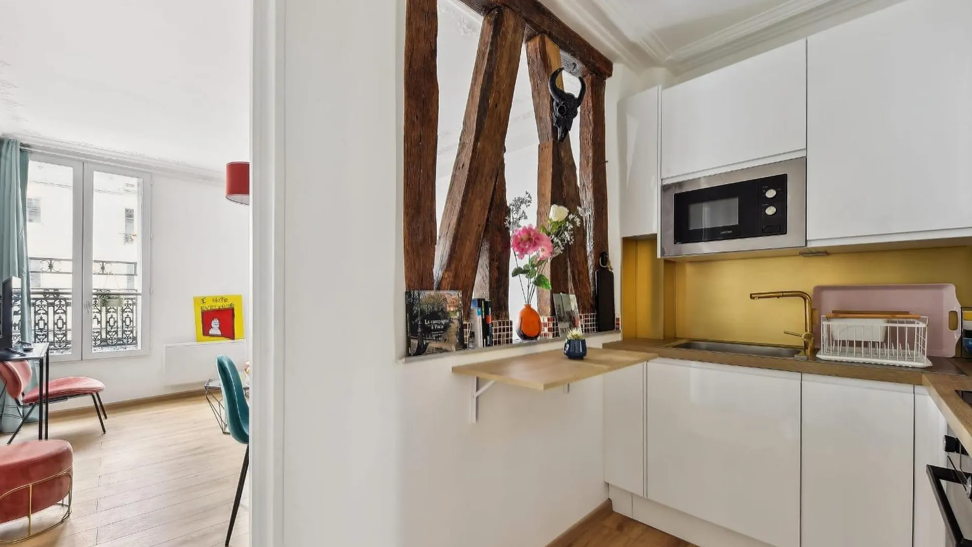 Montmartre 2Br Cozy Daire Paris