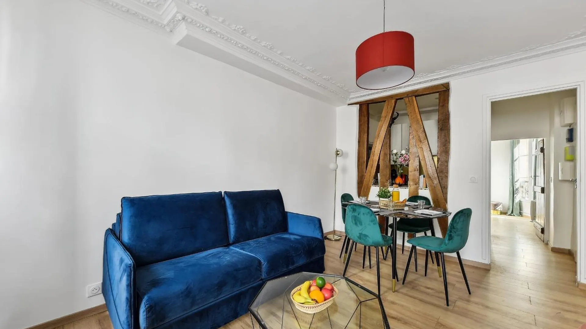 Apartment Ferienwohnung Montmartre 2Br Cozy Paris